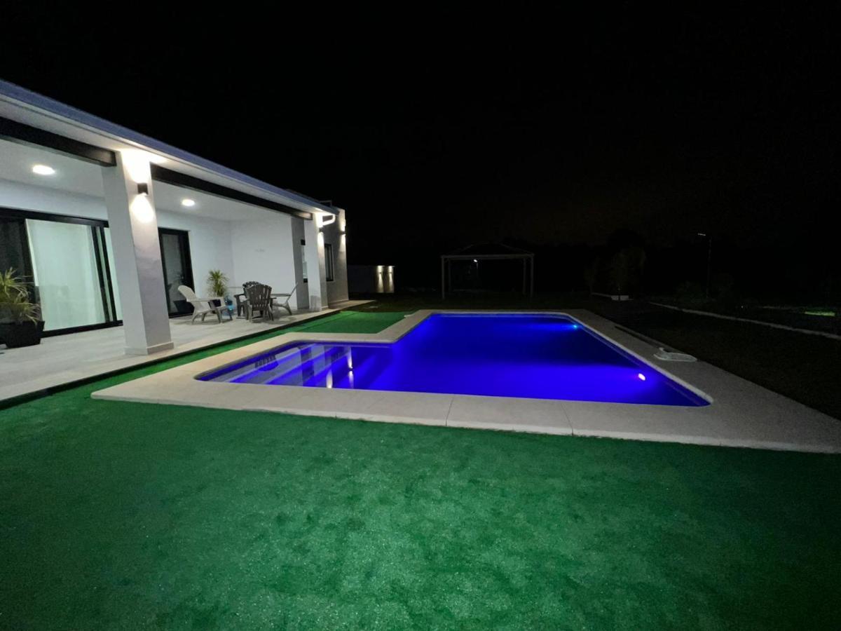 Villa Ole Tu Andalucia Sanlúcar la Mayor Exterior foto