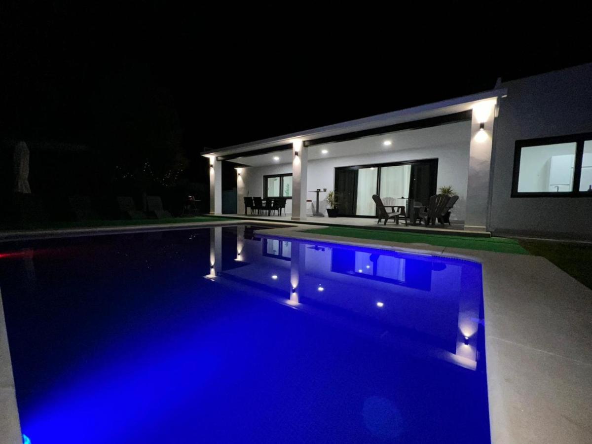 Villa Ole Tu Andalucia Sanlúcar la Mayor Exterior foto